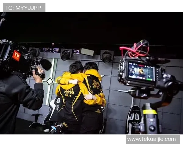 电竞新闻深度探讨王丽在和平精英中的成长与挑战之路